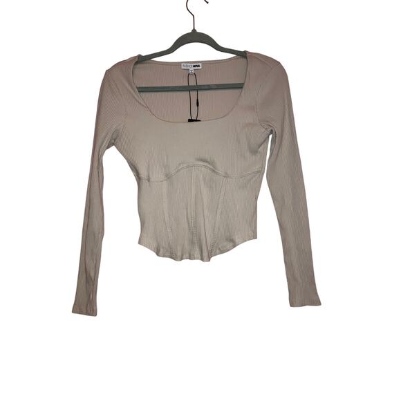 Fashion Nova Tops - NWT Fashion Nova Ivory Ribbed Long Sleeve  Cropped Top Size Medium